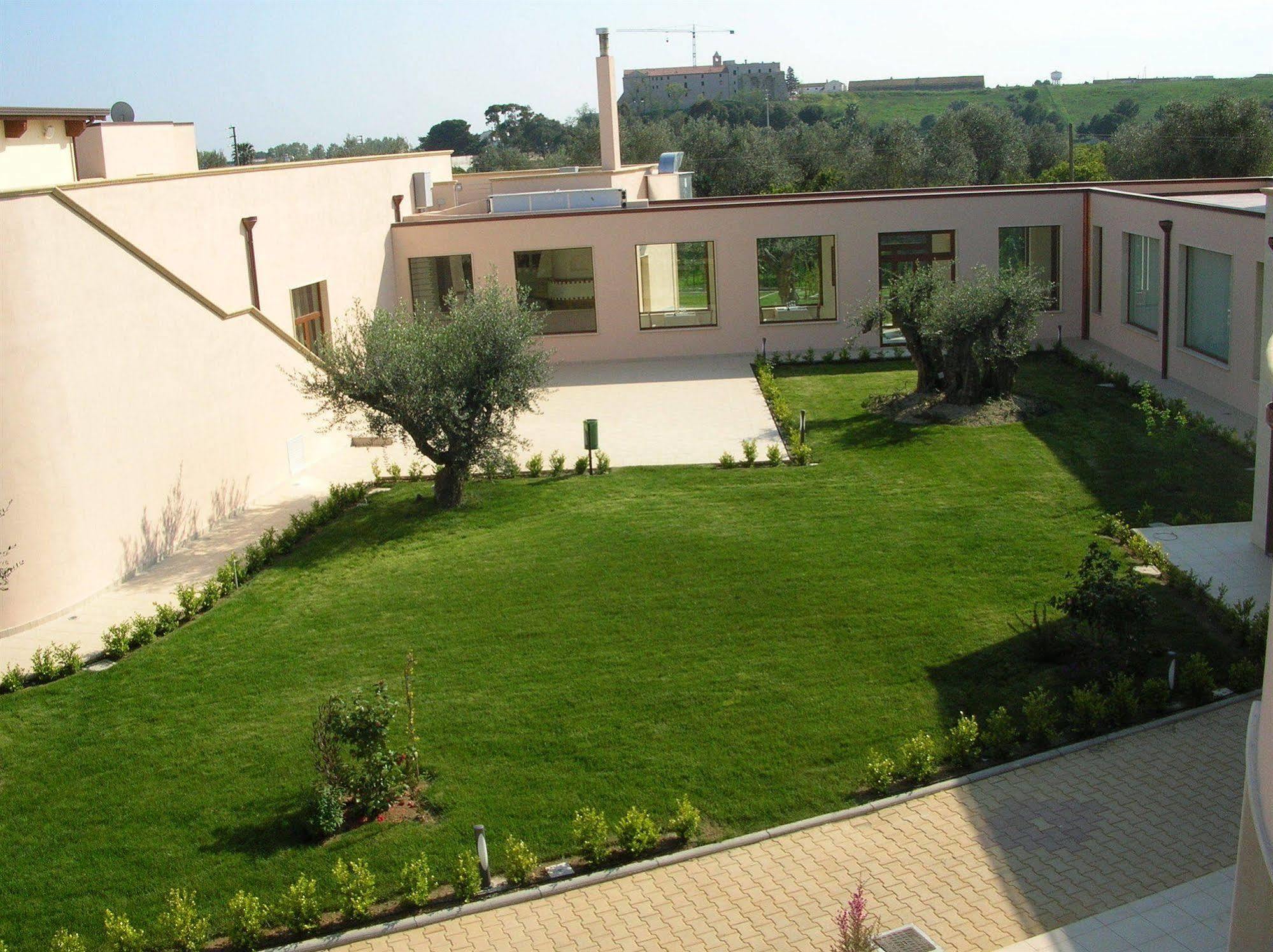 Hermes Hotel Policoro Exterior photo