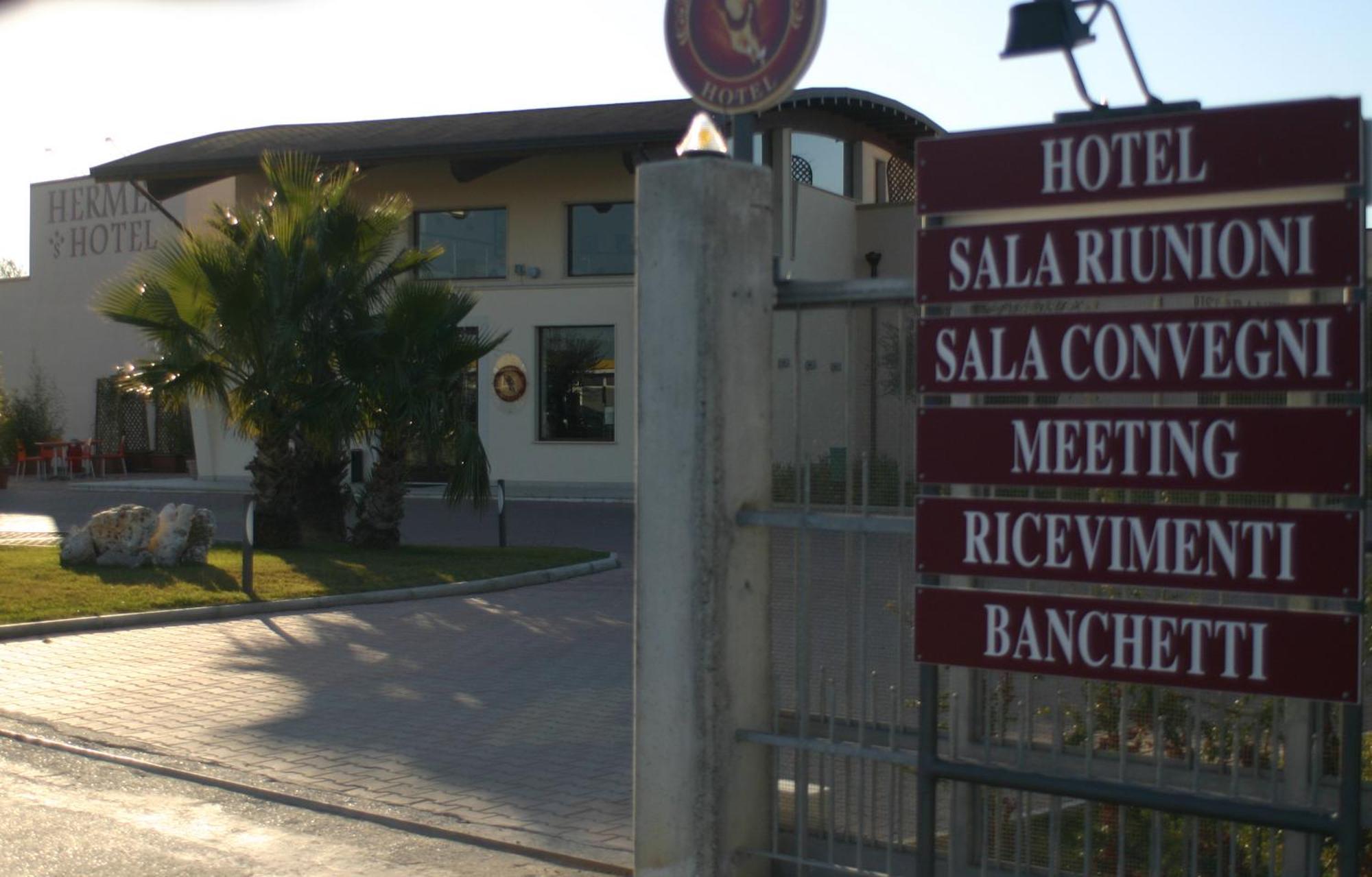 Hermes Hotel Policoro Exterior photo